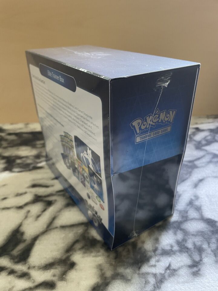 Pokemon TCG: Go Wave 1 Elite Trainer Box